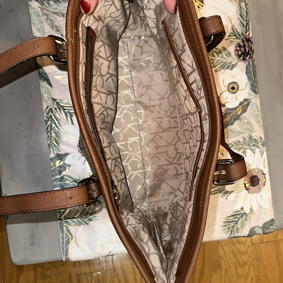 CALVIN KLEIN | Hudson Monogram Logo Tote Bag - Picture 2 of 6